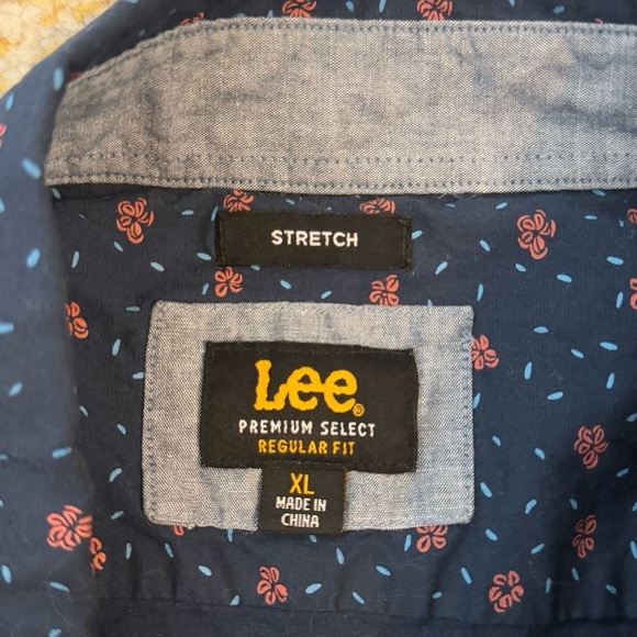 Lee Men’s Floral Button Down Short Sleeve Shirt Relaxed Fit Size XL - Picture 7 of 10